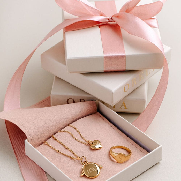 ORELIA GIFTING