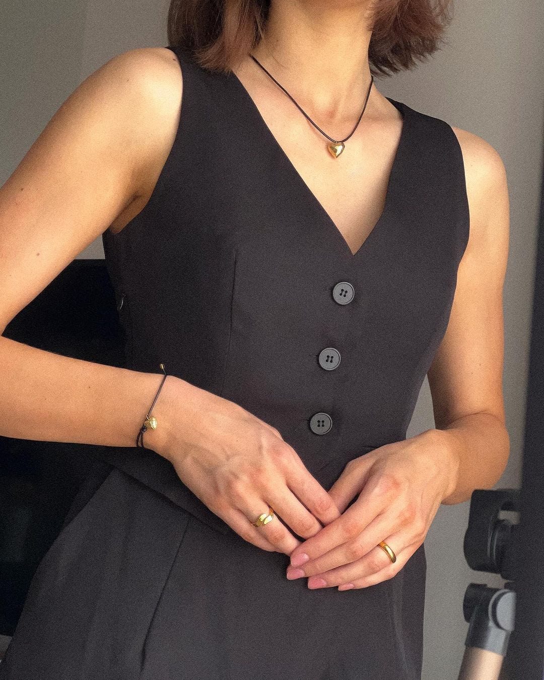 WHO ARE WE LOOKING FOR?