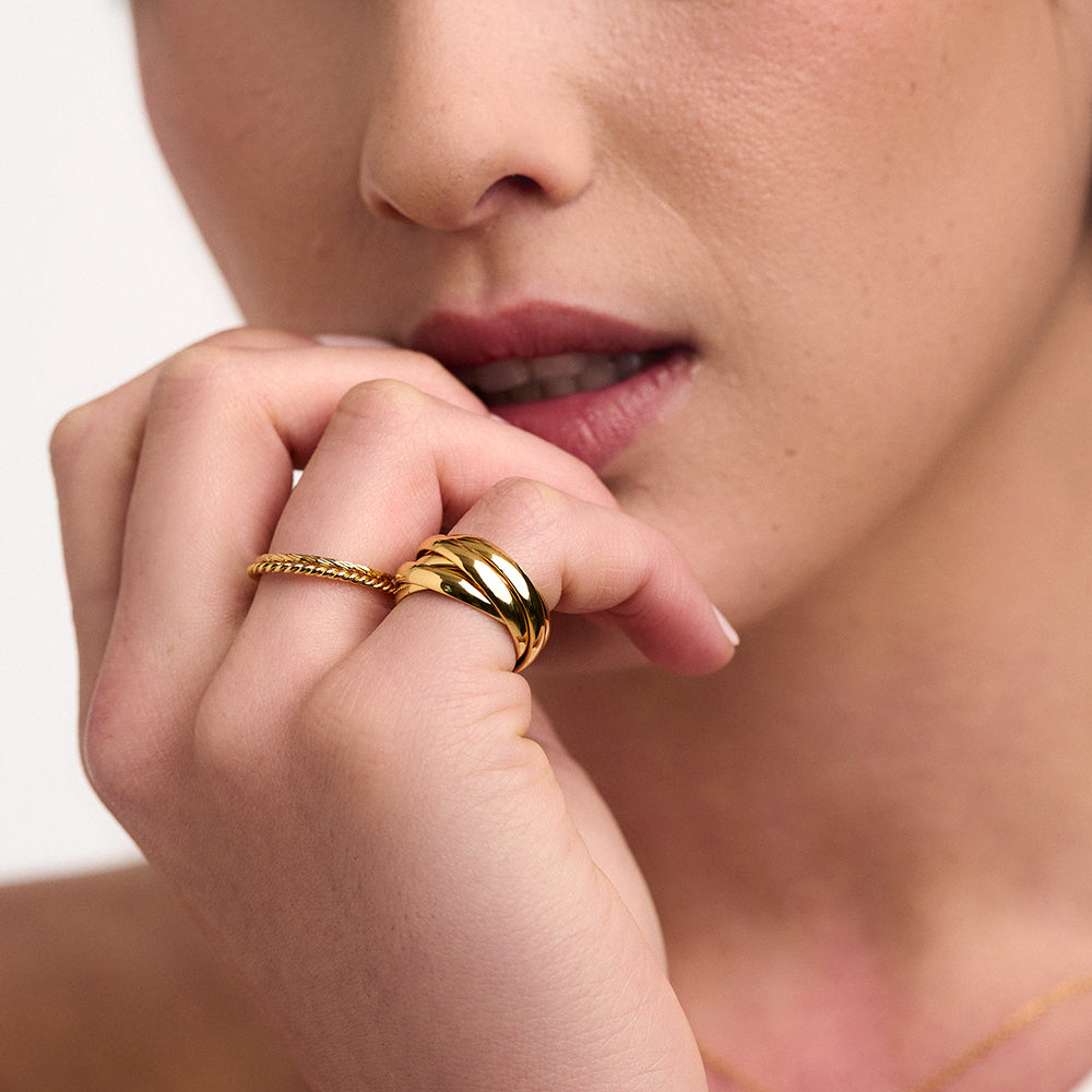 Gold interlocking ring deals