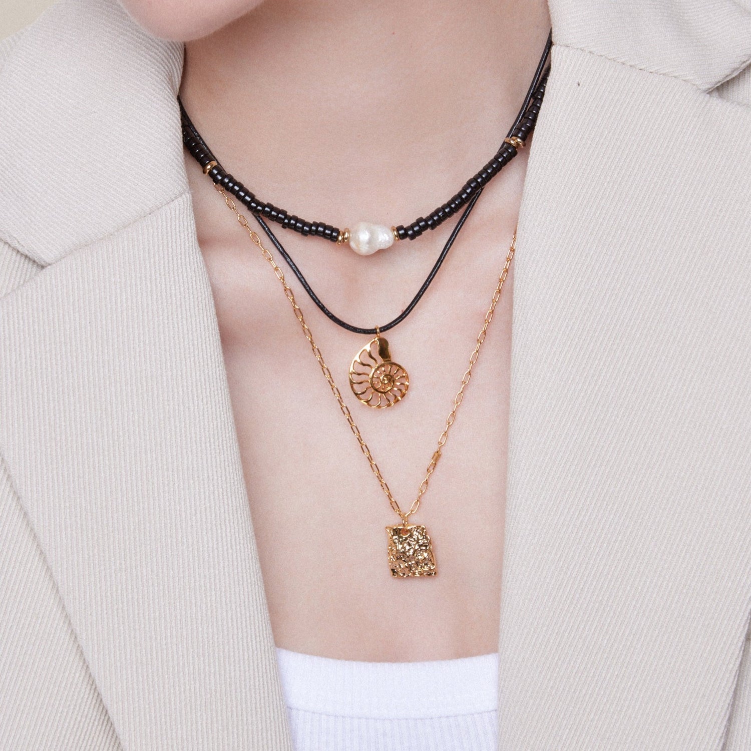 Leather chain necklace hotsell