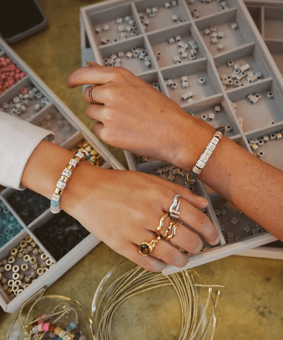 🥂Celebration Beads & Bubbles – Up To 25 People🥂