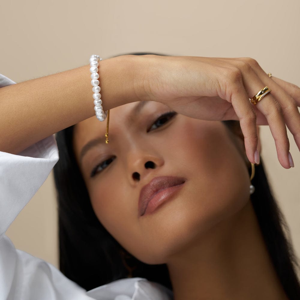 Beaded Bracelet ONE Pearl Slider Bracelet Orelia Jewellery