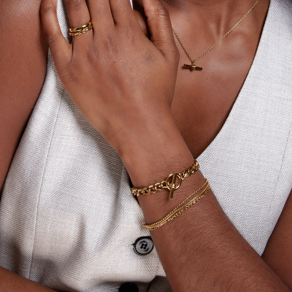 Bracelets LUXE Flat Curb T-Bar Bracelet - Gold Orelia Jewellery