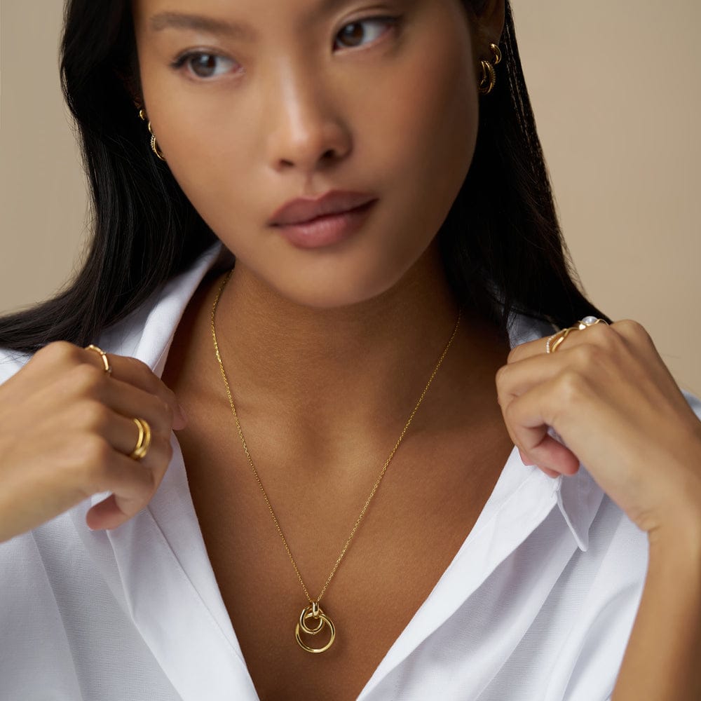 Mid-Length Necklace ONE Interlocking Open Circle Necklace Orelia Jewellery