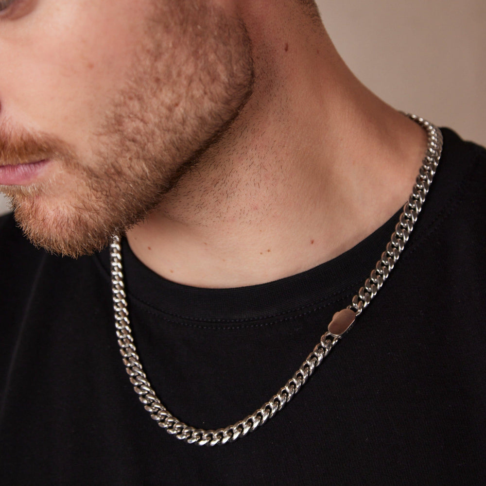 Mid Length Necklaces Chunky Flat Curb & Solid Clasp Necklace Orelia Jewellery