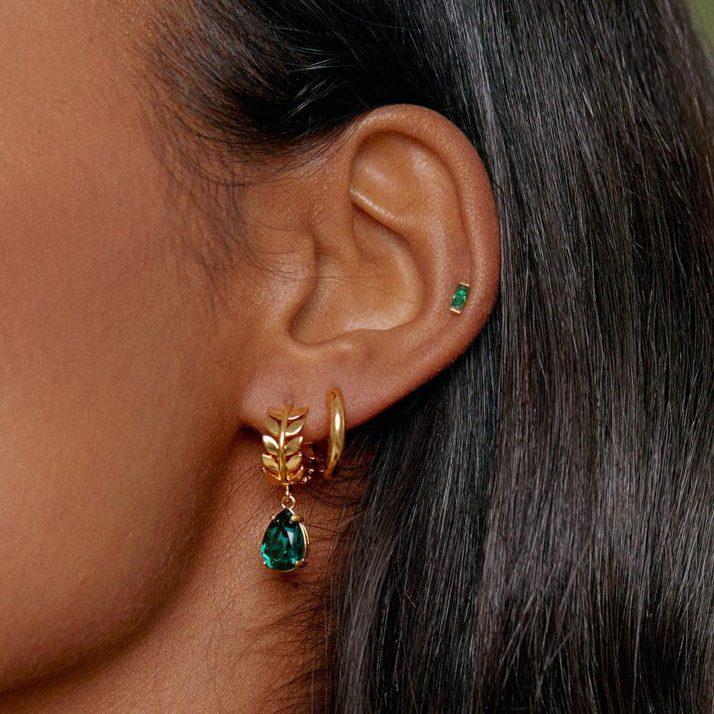 Piercings Emerald Baguette Labret Stud Orelia Jewellery