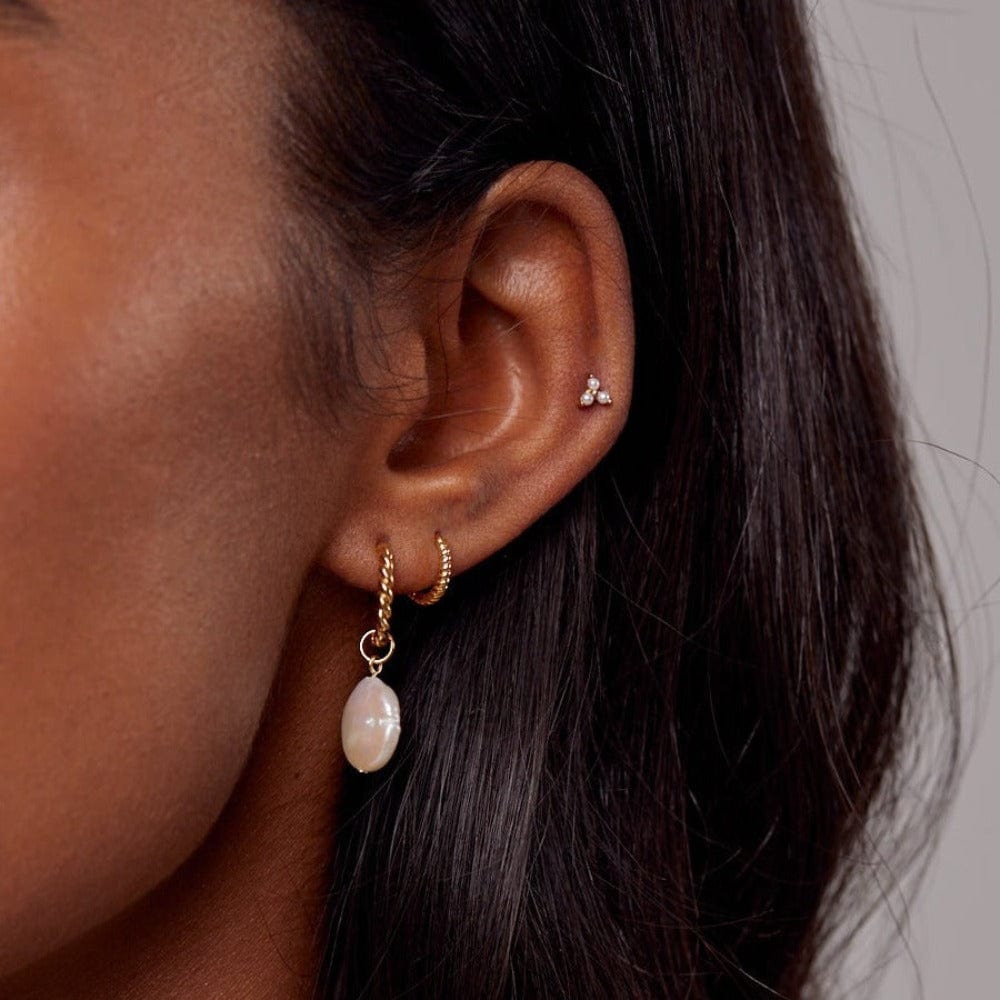 Piercings Pearl Trinity Cluster Labret Stud Orelia Jewellery