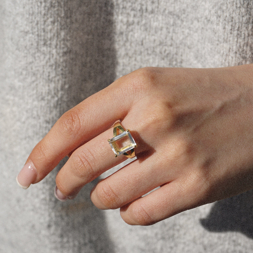 Rings Cystal Quartz Claw Set Ring Orelia Jewellery