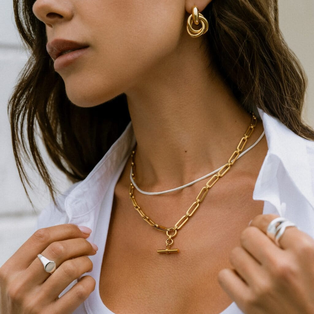 Short Necklace Default LUXE Linear Link T-Bar Necklace - Gold Orelia Jewellery