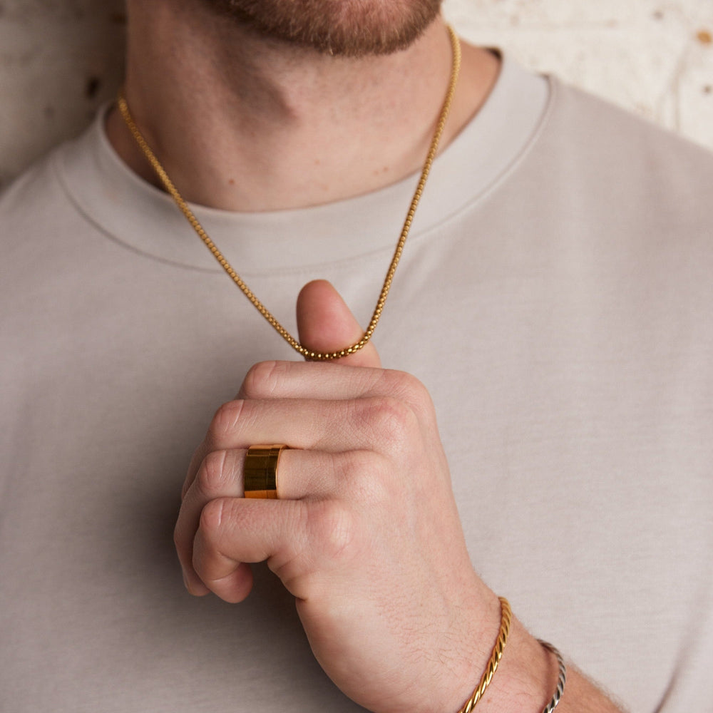 Short Necklaces Fine Curb Chain Necklace - Gold Orelia Jewellery