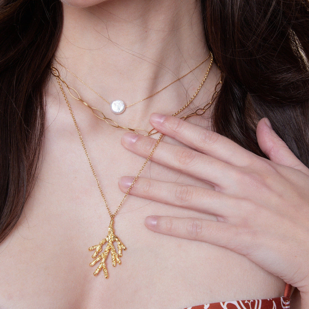 Short Necklaces Stationed Flat Pearl Collar Necklace - Gold Orelia Jewellery