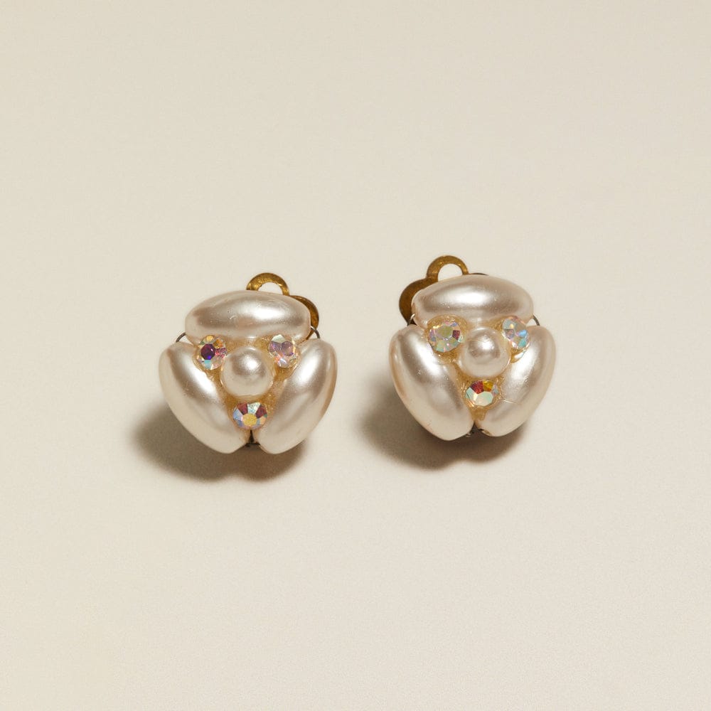 Statement Earring ONE Vintage Multi Pearl Clip-On Earrings Orelia Jewellery