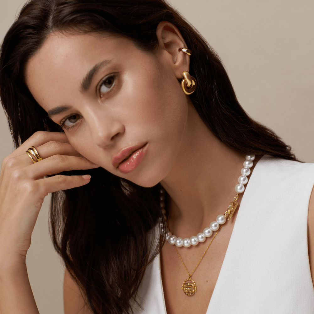 Statement Neckwear Statement Pearl T-Bar Necklace Orelia Jewellery