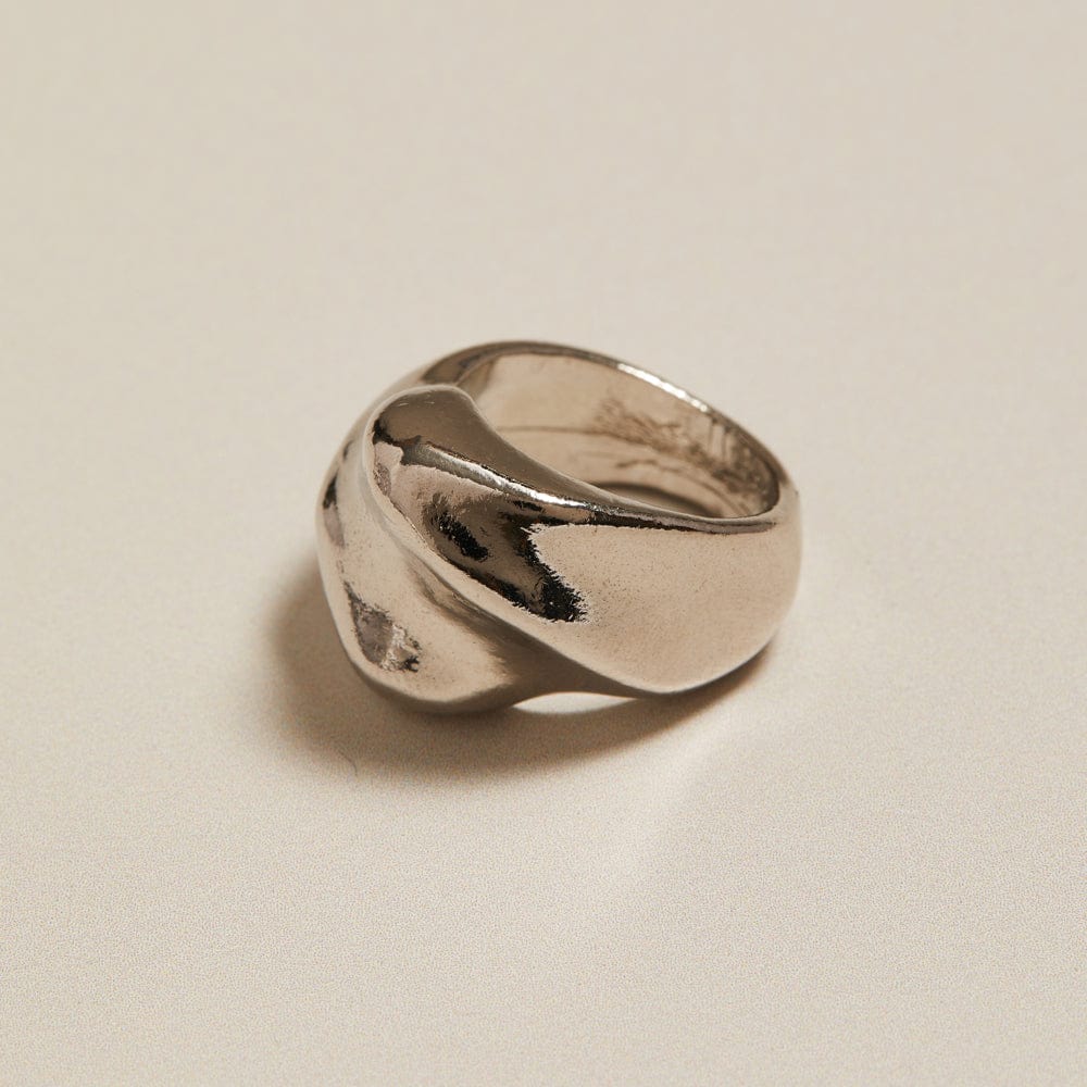Statement Ring ONE Vintage Statement Chunky Swirl Ring Orelia Jewellery