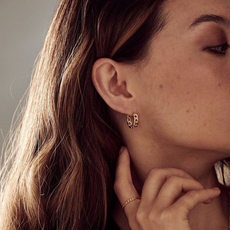 Chain Huggie Hoop Earrings - Gold - Orelia London