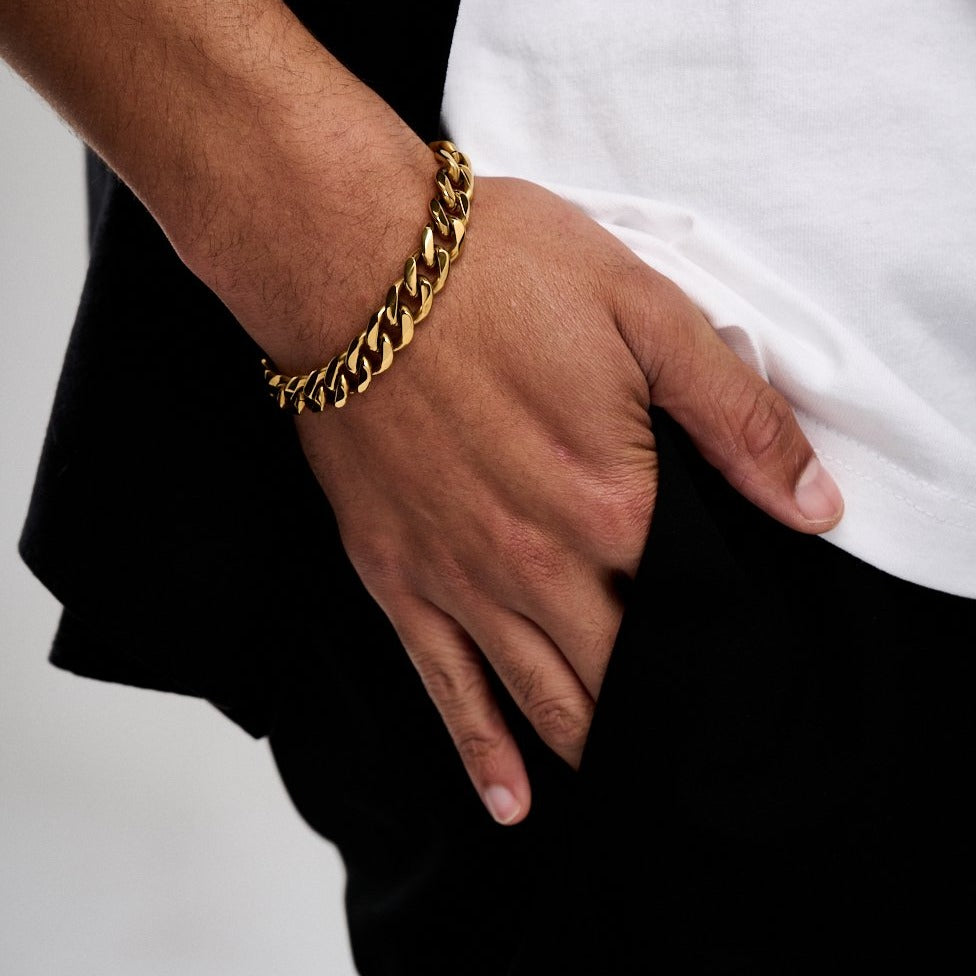 Chunky Curb Chain Bracelet Gold