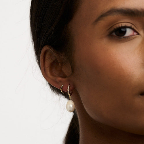 Pearl Drop Earrings (Silver) – Rosie & Dott