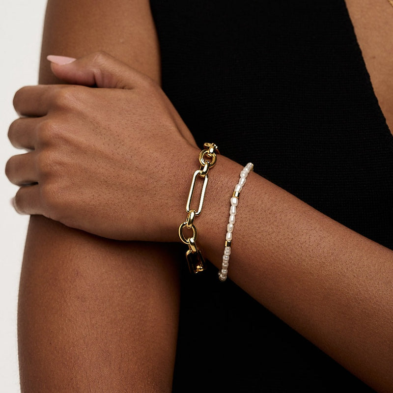Rectangular Link T-Bar Bracelet - Gold - Orelia London