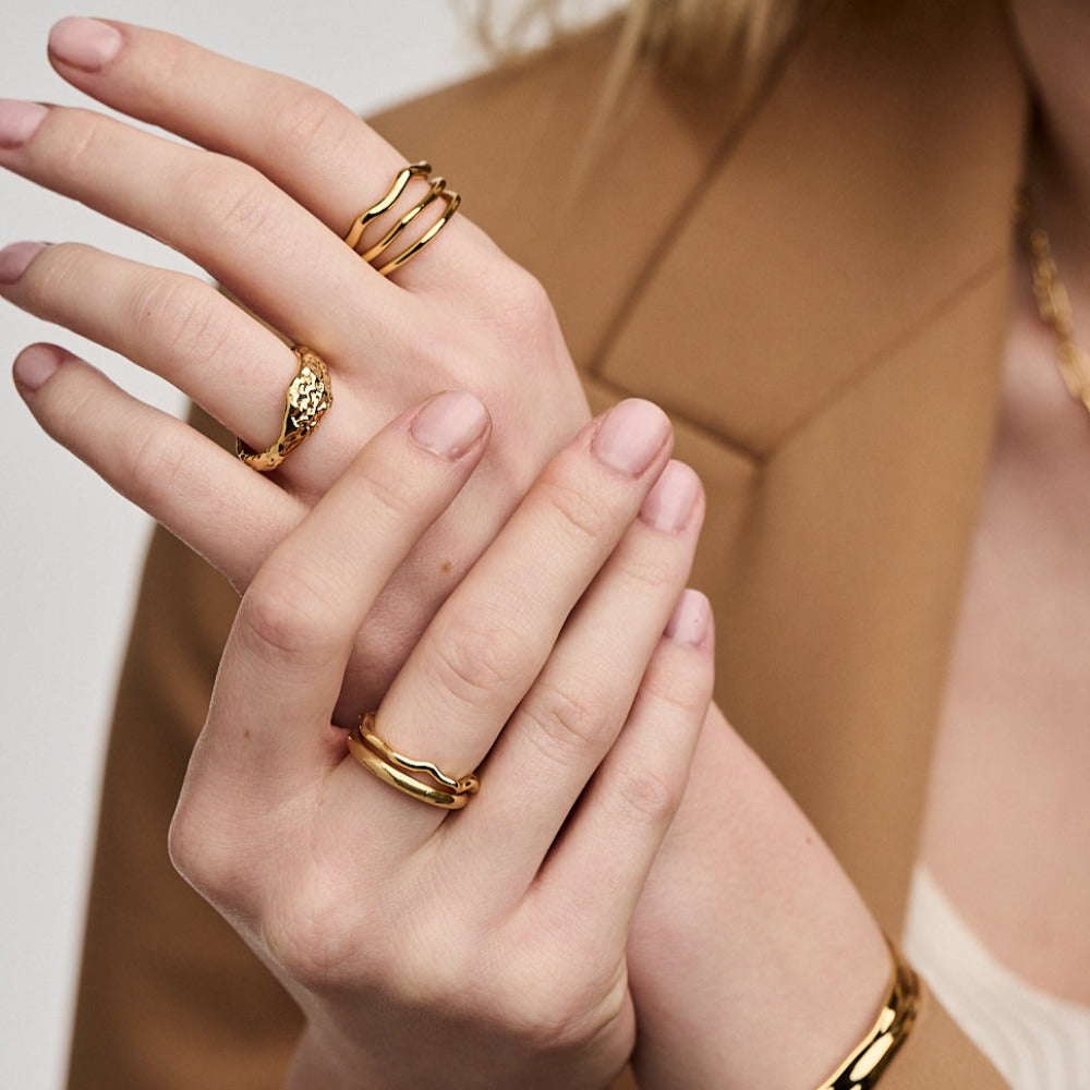 Cartier wave on sale ring