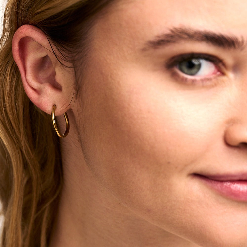 Orelia shop gold hoops